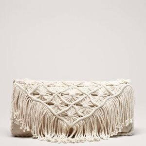 American Eagle 🦅 Cream Macrame Fringe Clutch